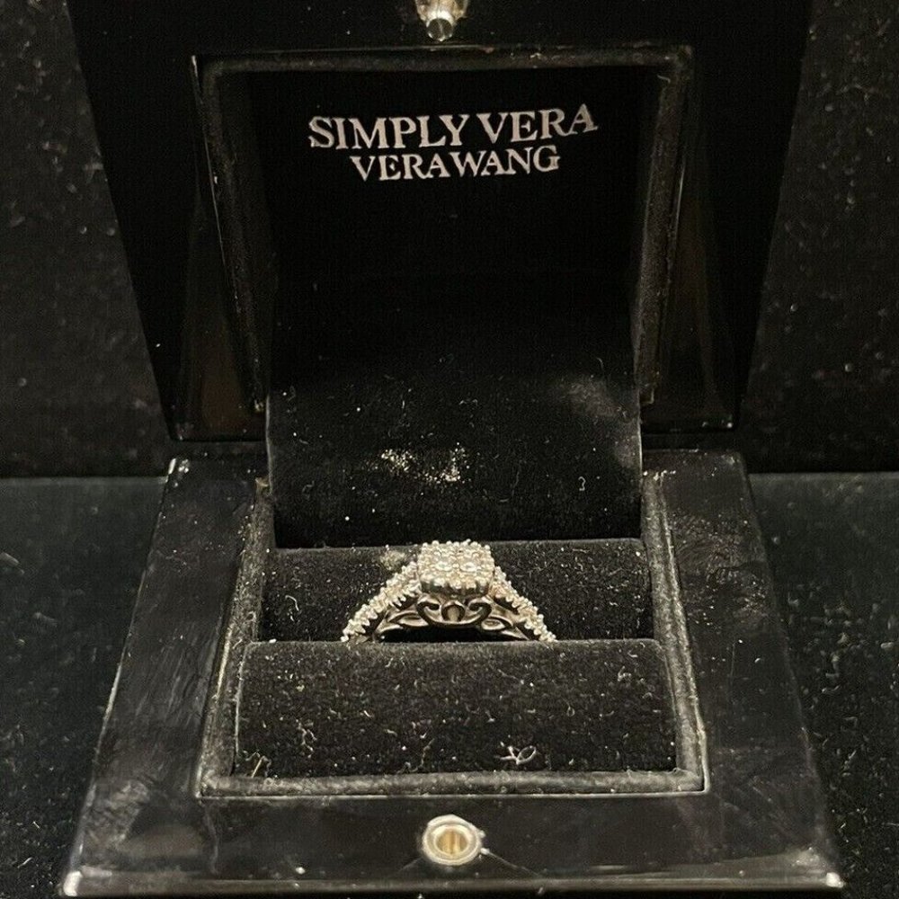 Simply Vera Wang 14K White Gold Diamond Ring Halo 1/3ctw I/I2 Size 6.75 (R661)